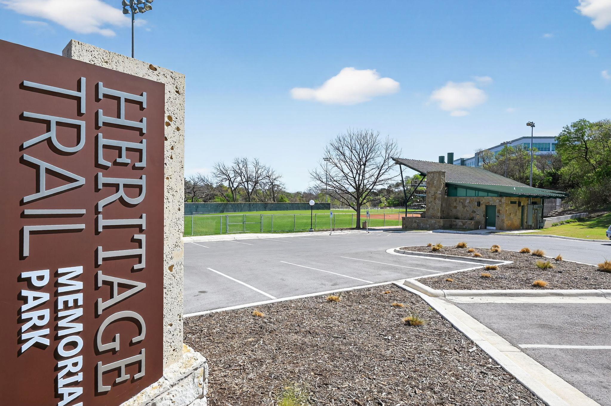 1118 Oaklands Dr, Round Rock, TX 78681