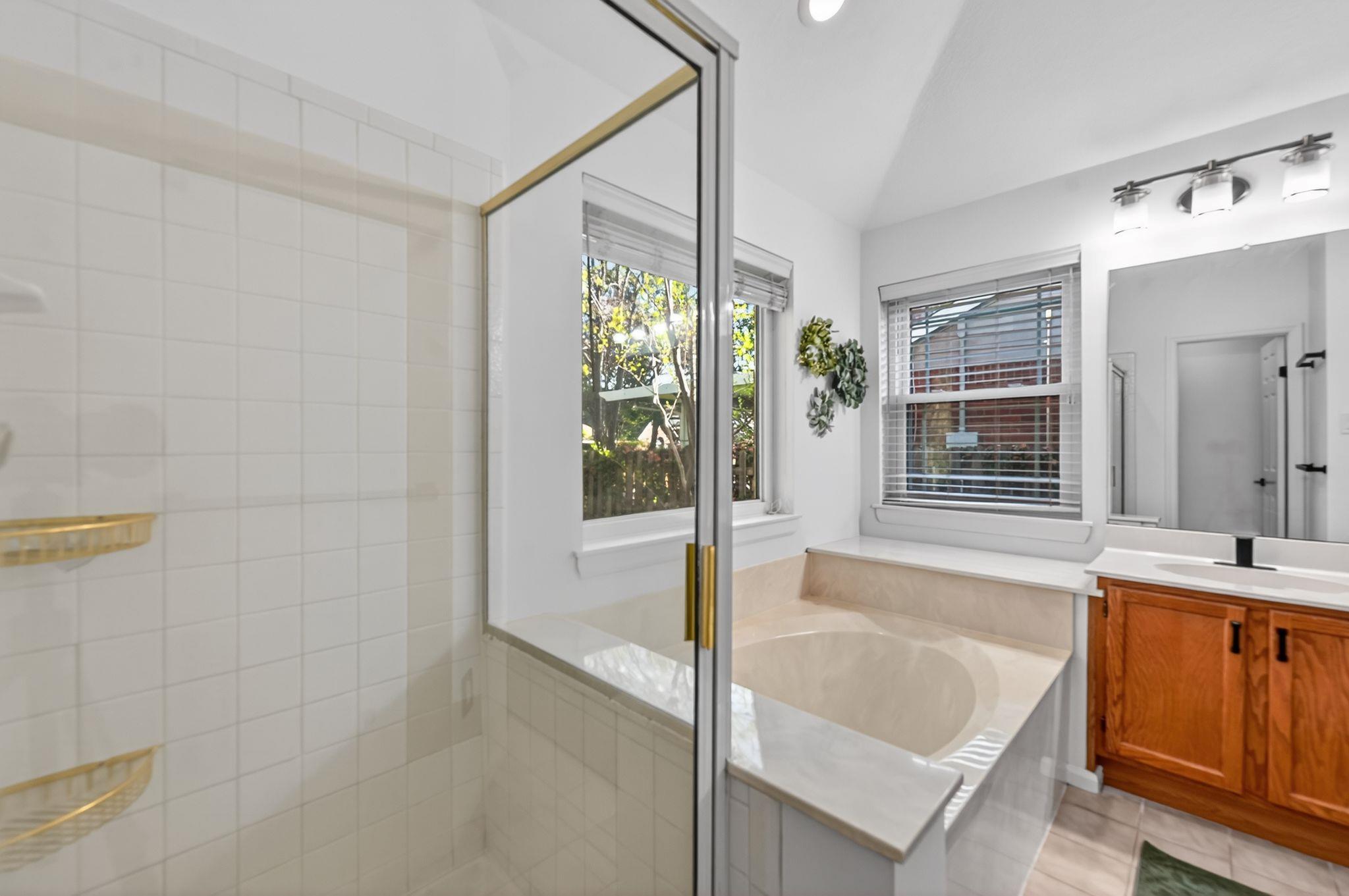 1118 Oaklands Dr, Round Rock, TX 78681