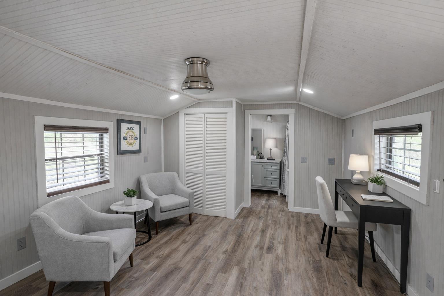 6980 Doss Spring Creek Rd, Fredericksburg, TX 78624