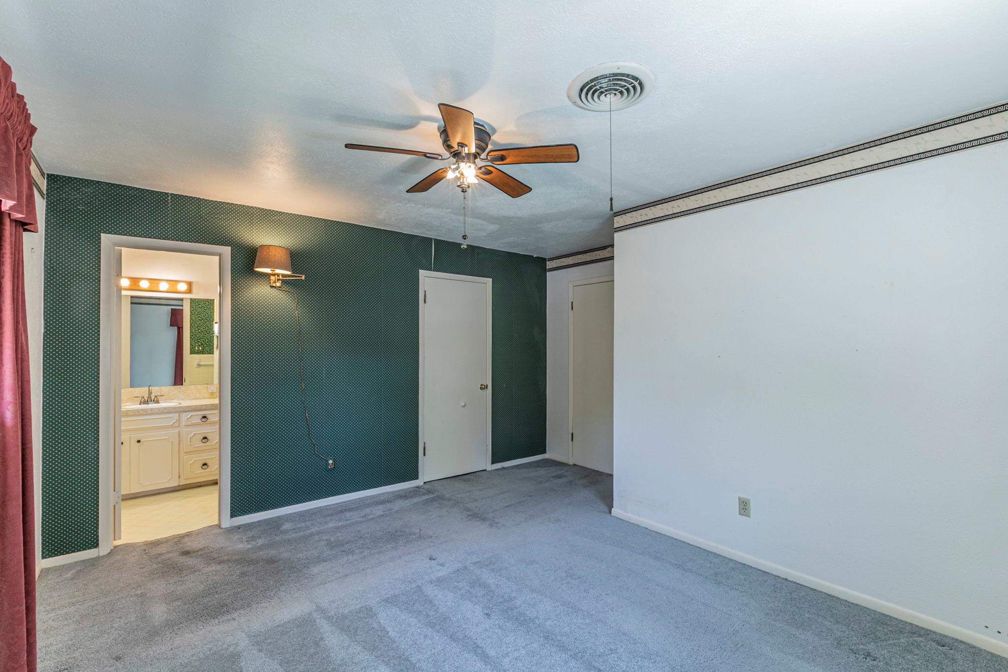 1808 N Beal St, Belton, TX 76513