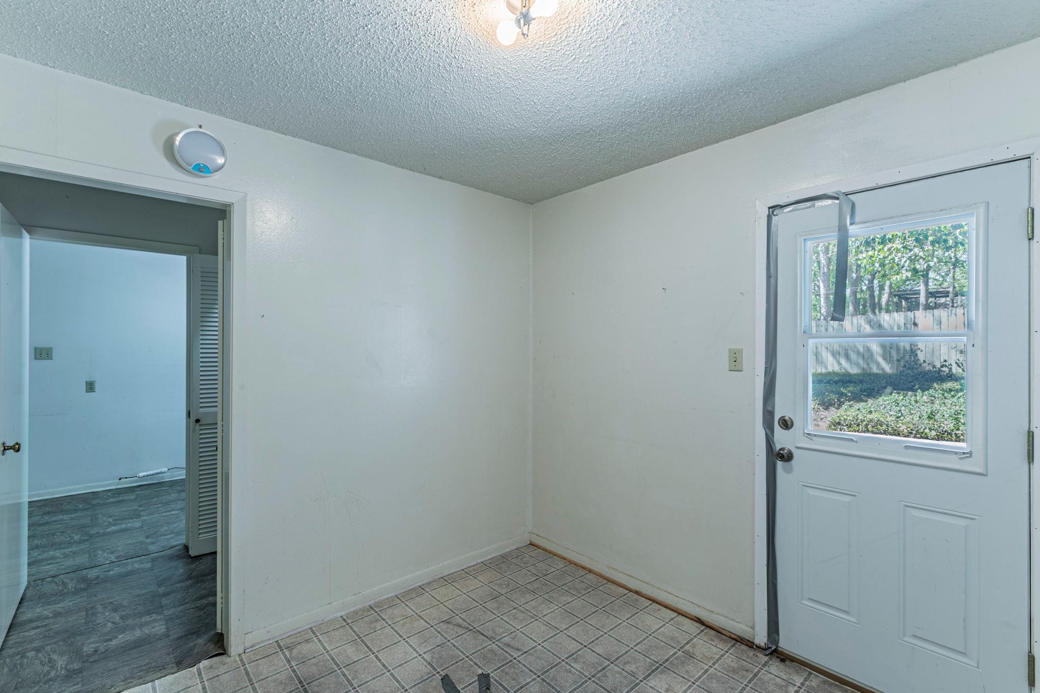 1808 N Beal St, Belton, TX 76513