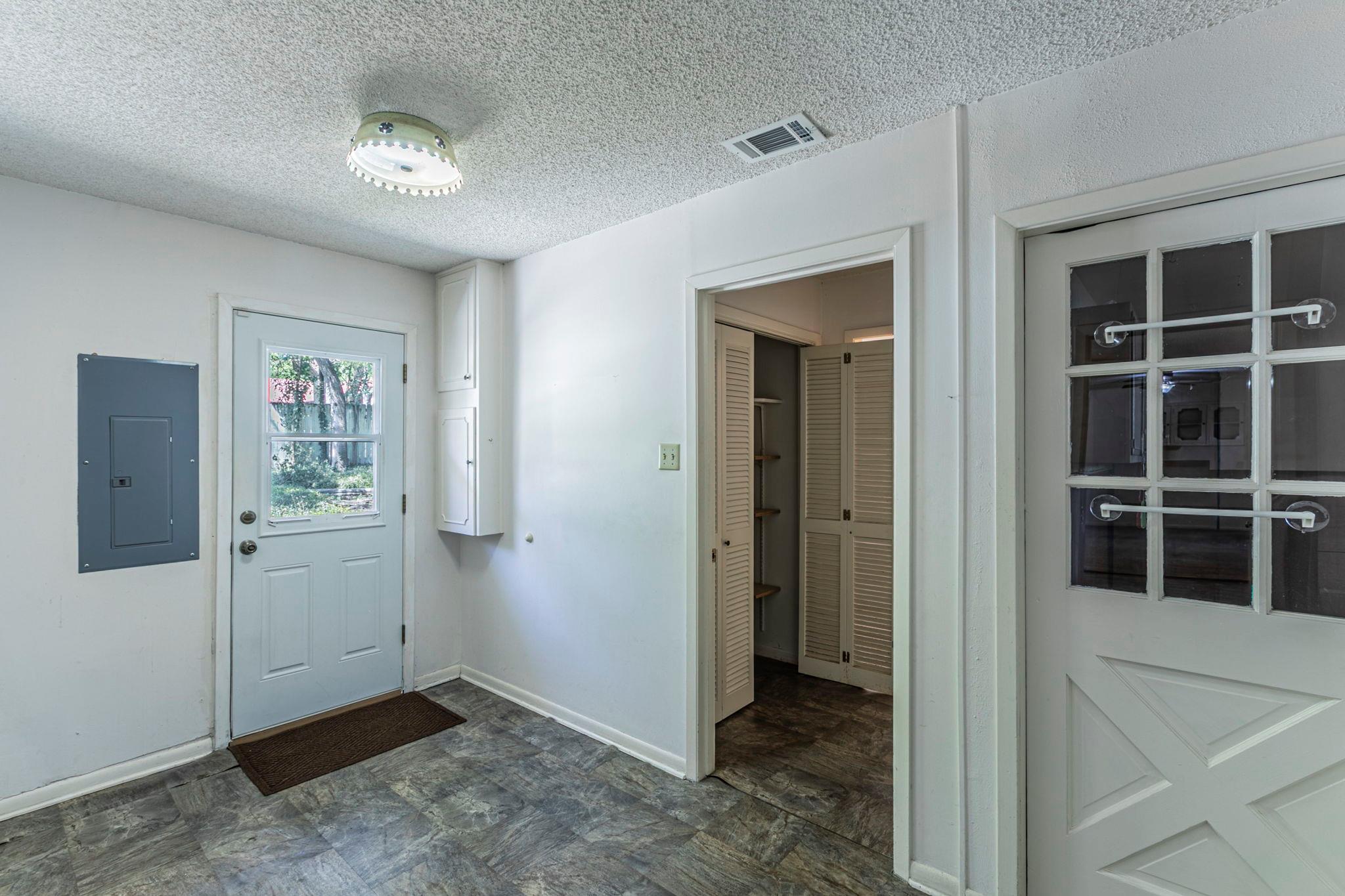 1808 N Beal St, Belton, TX 76513