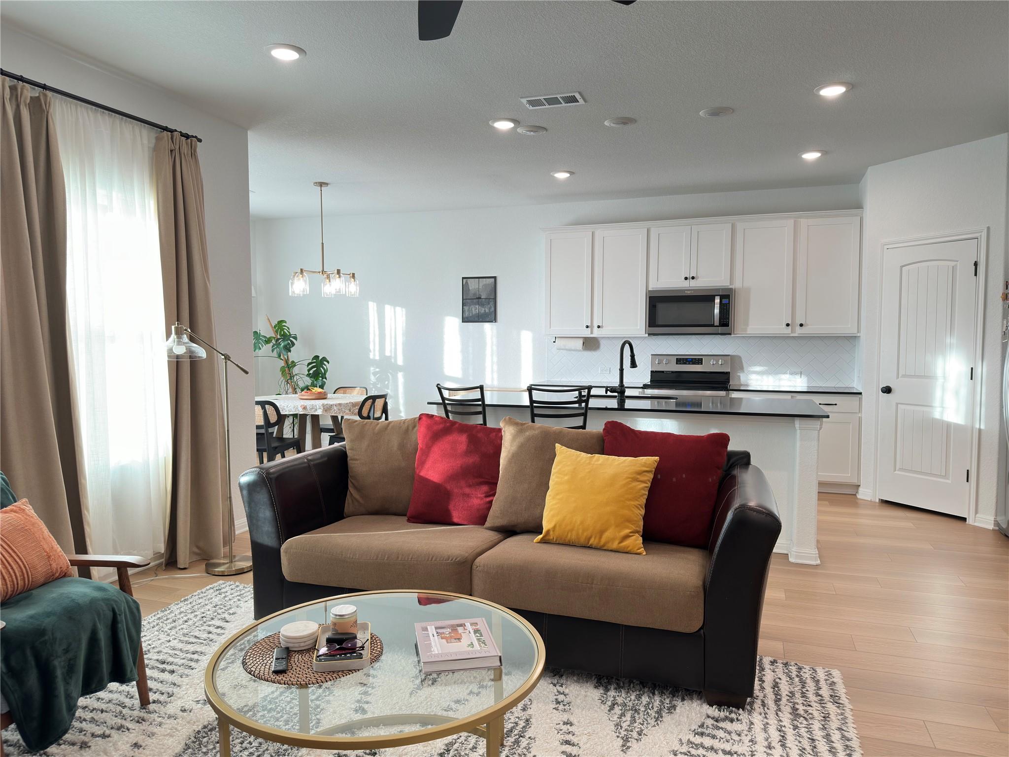 19320 Forman Dr, Pflugerville, TX 78660