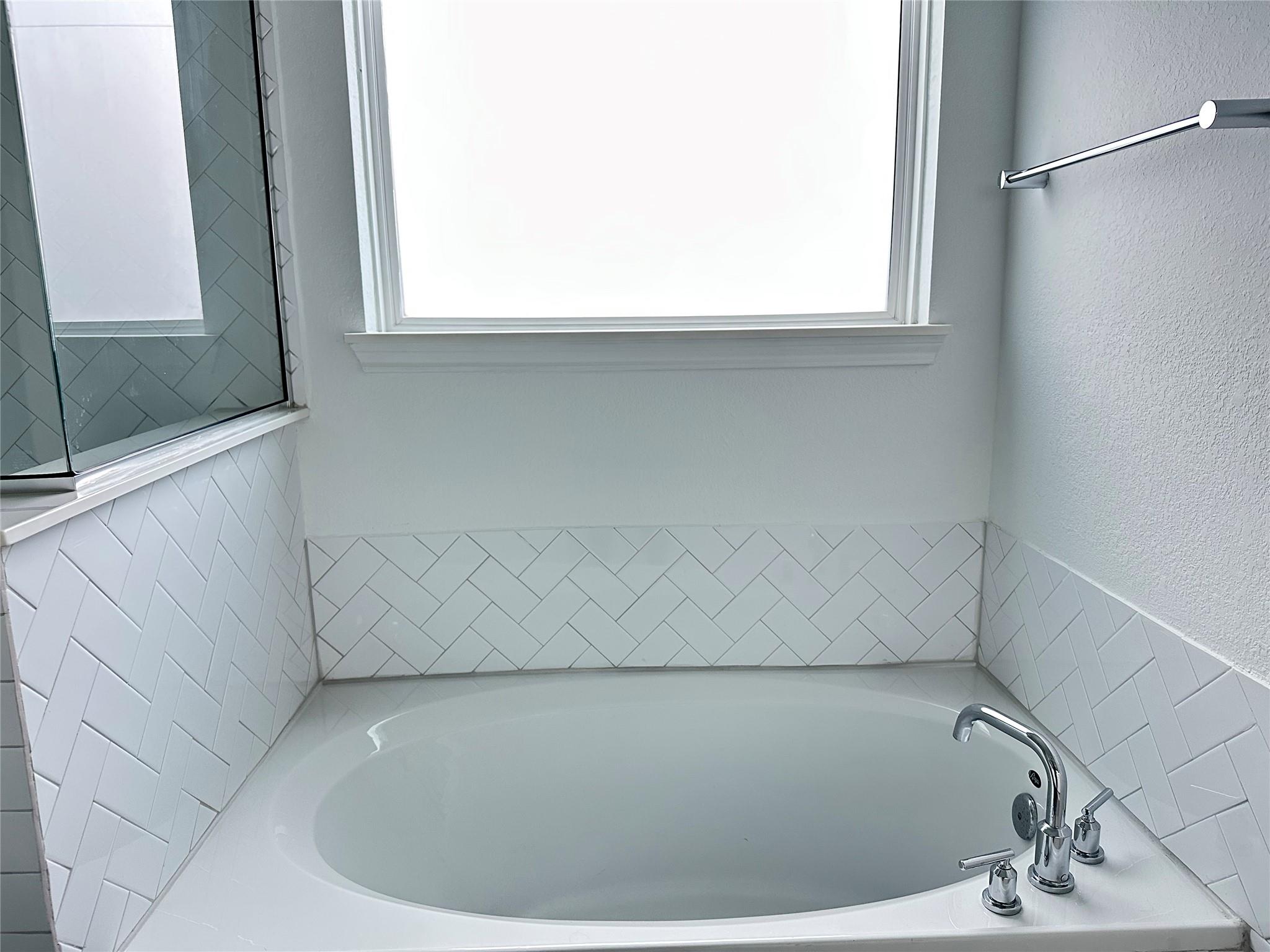 19320 Forman Dr, Pflugerville, TX 78660