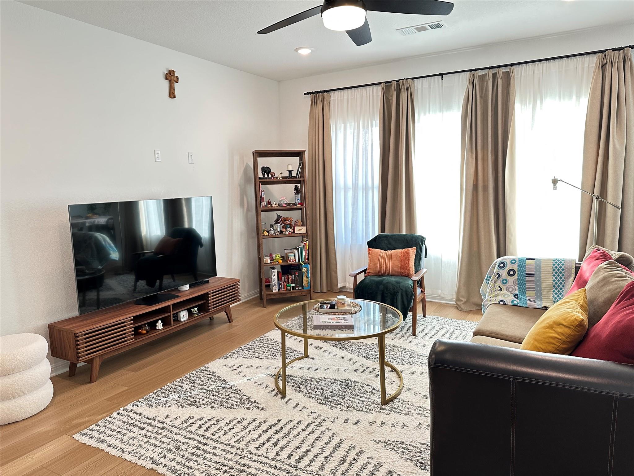 19320 Forman Dr, Pflugerville, TX 78660