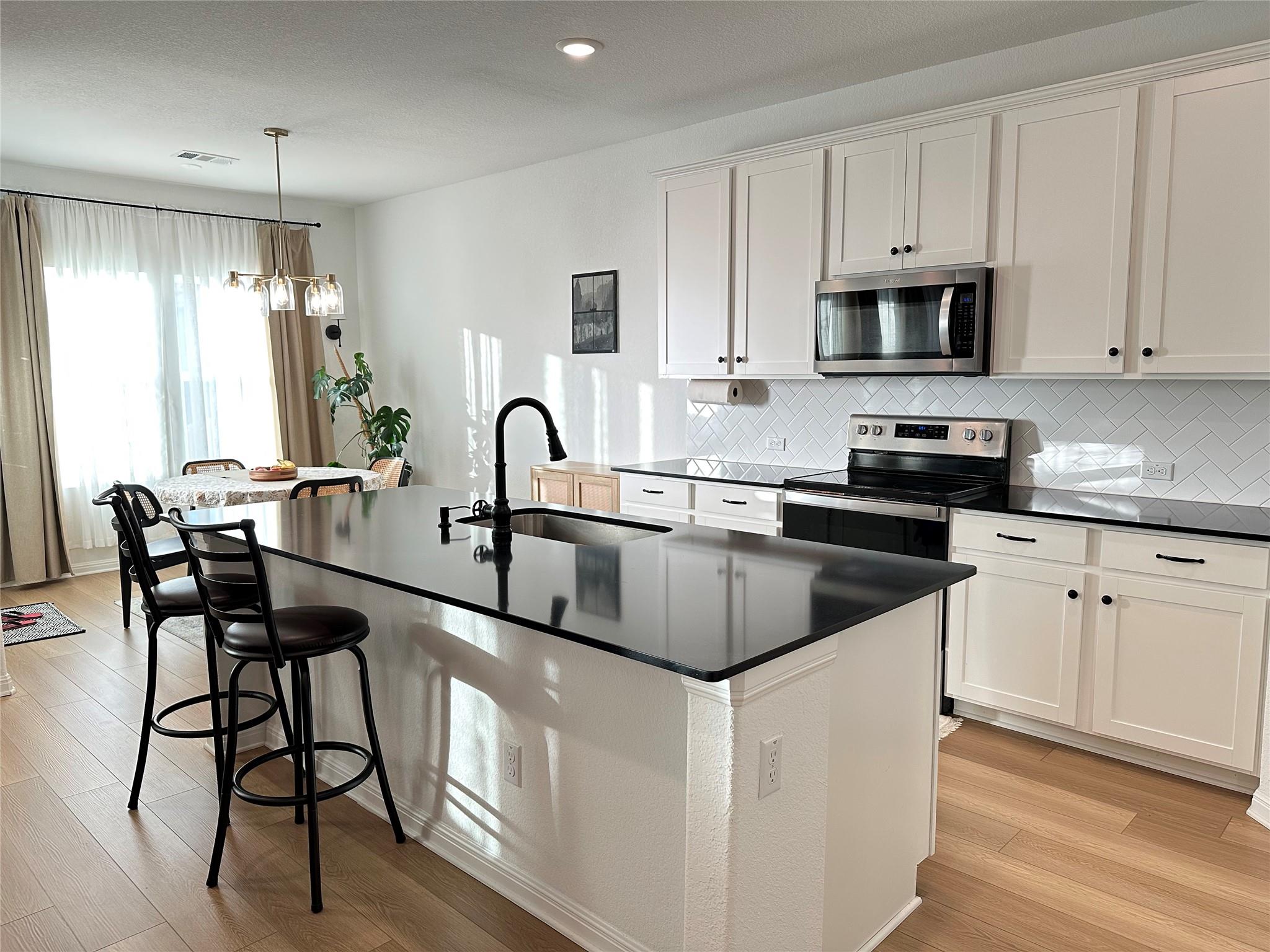 19320 Forman Dr, Pflugerville, TX 78660