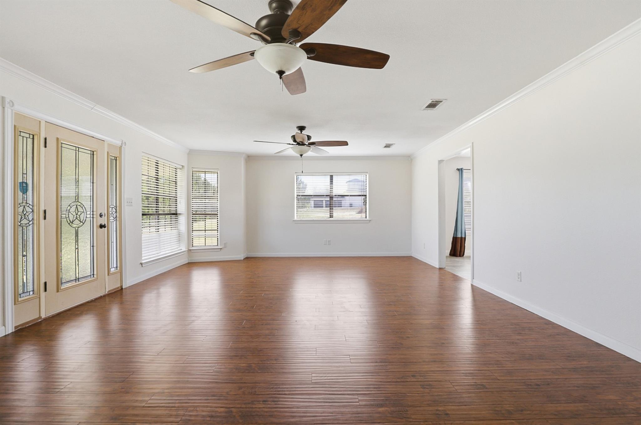 128 Skyview Ter, Leander, TX 78641