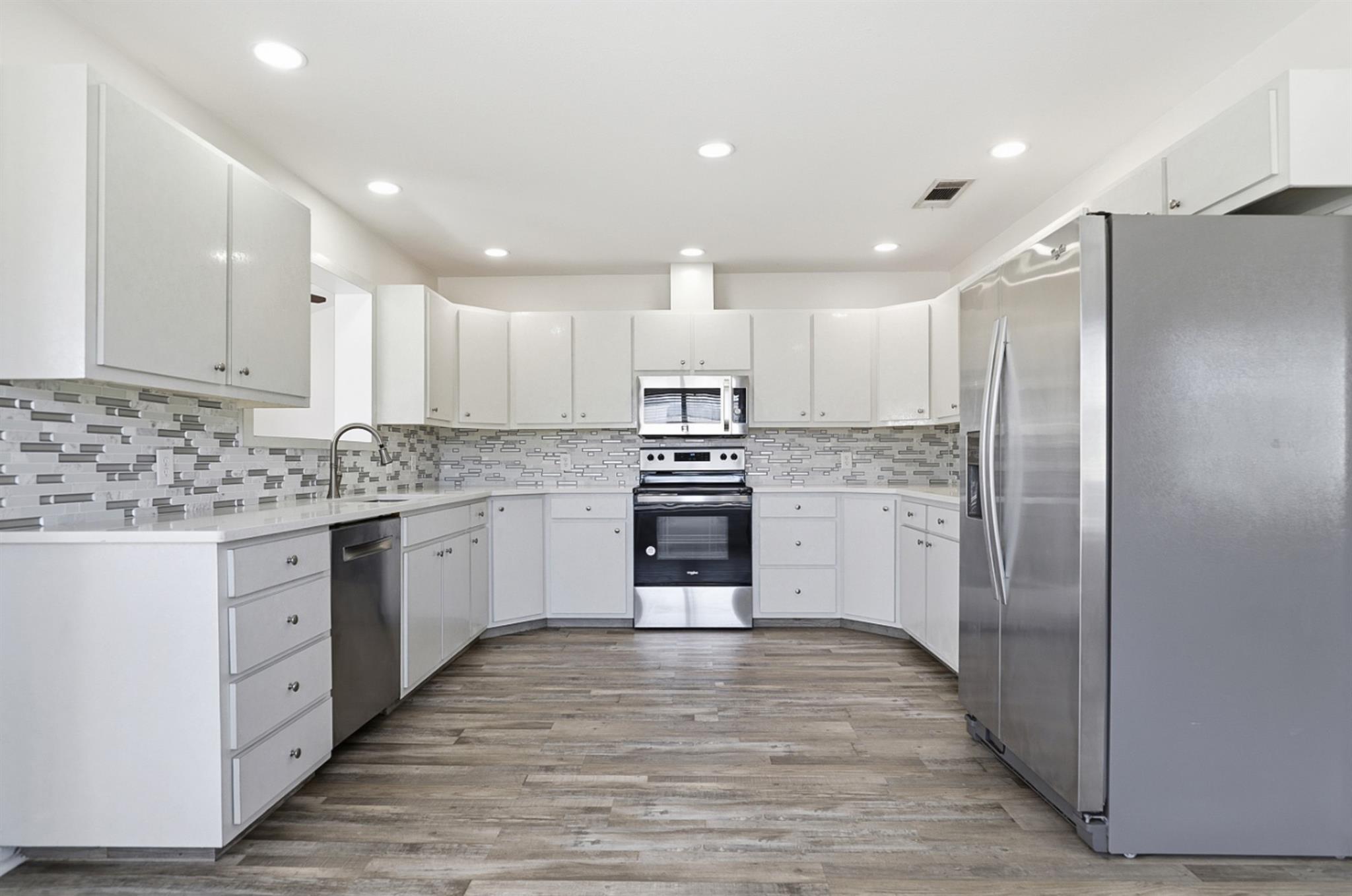 128 Skyview Ter, Leander, TX 78641