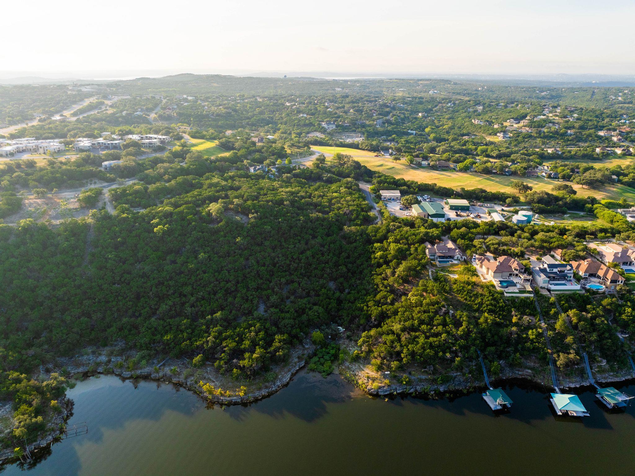 21010 Seminole Dr, Lago Vista, TX 78645