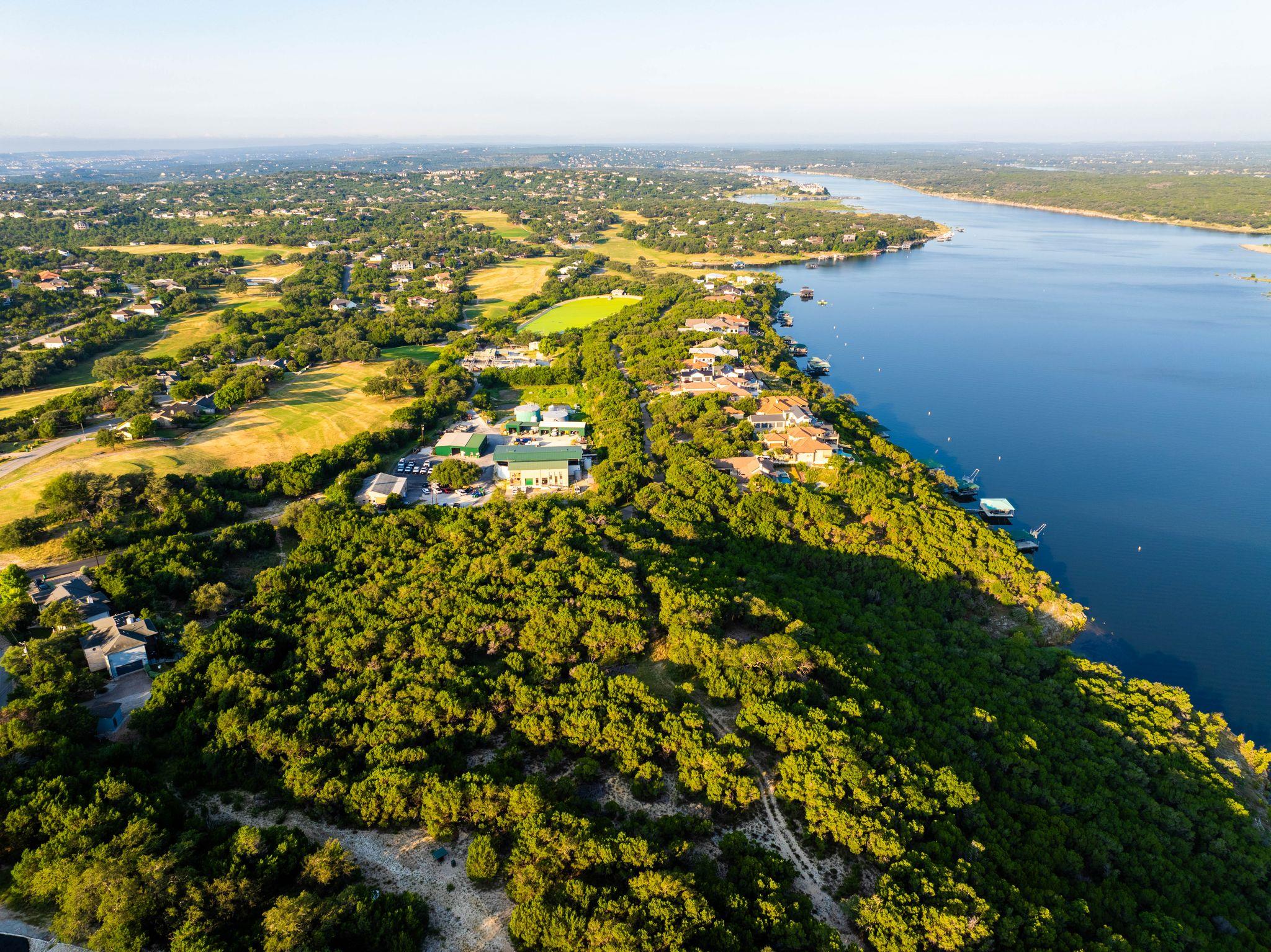 21010 Seminole Dr, Lago Vista, TX 78645