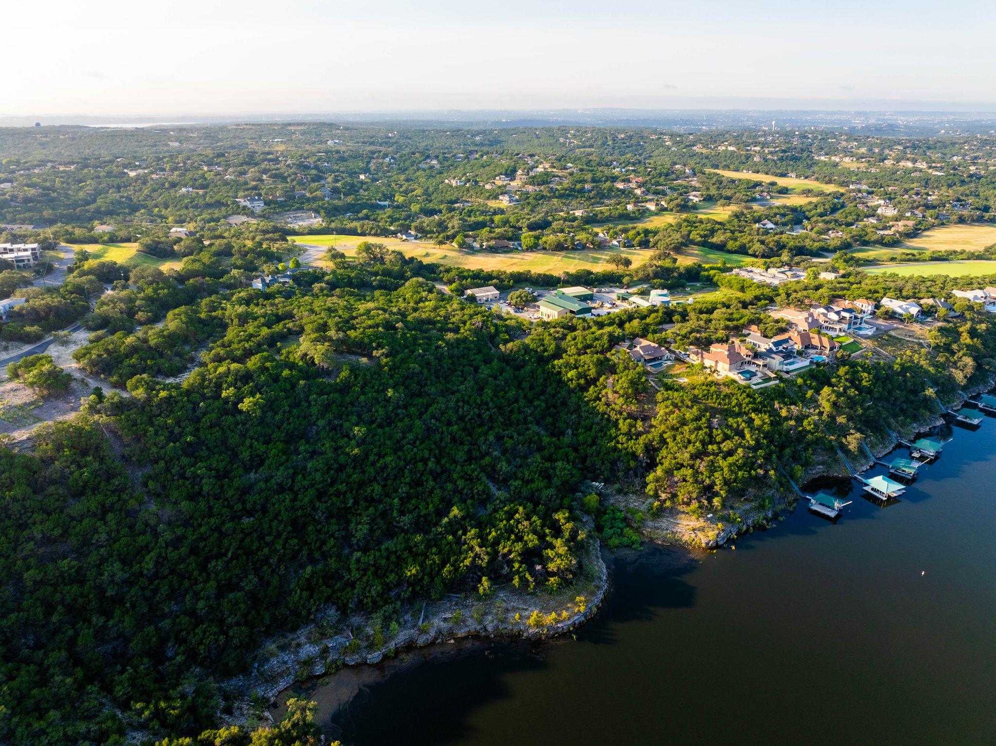 21010 Seminole Dr, Lago Vista, TX 78645