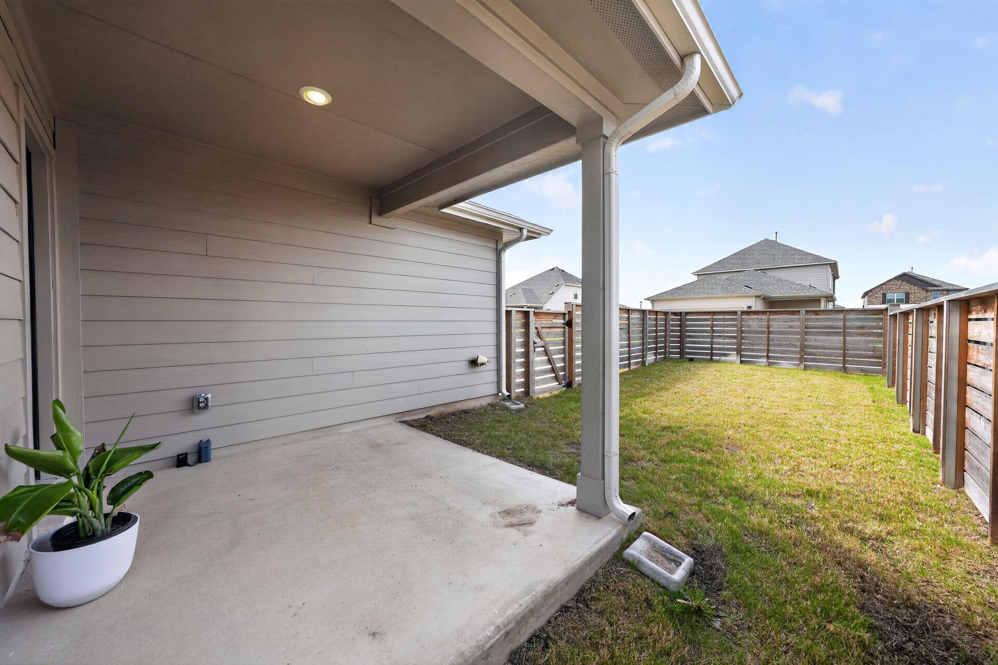 383 Brandywine Rd, Hutto, TX 78634