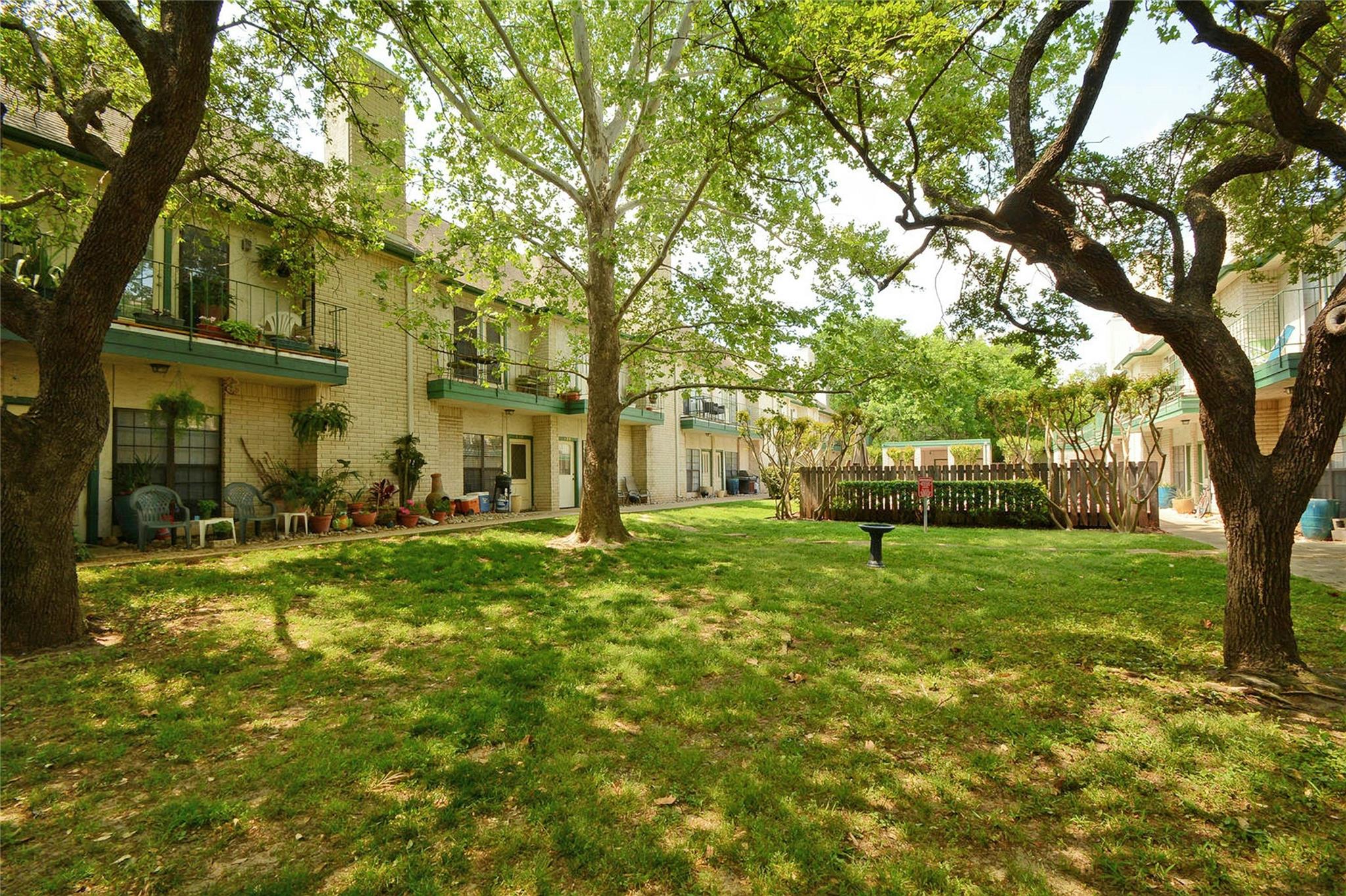 1307 Kinney Ave # 132, Austin, TX 78704
