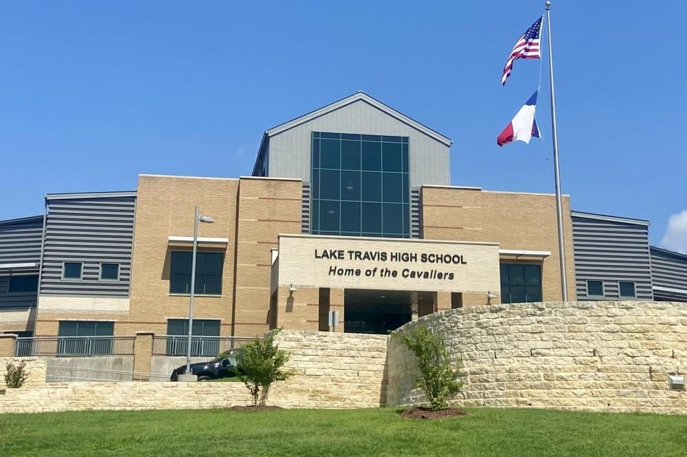 22515 Felicia Dr, Spicewood, TX 78669