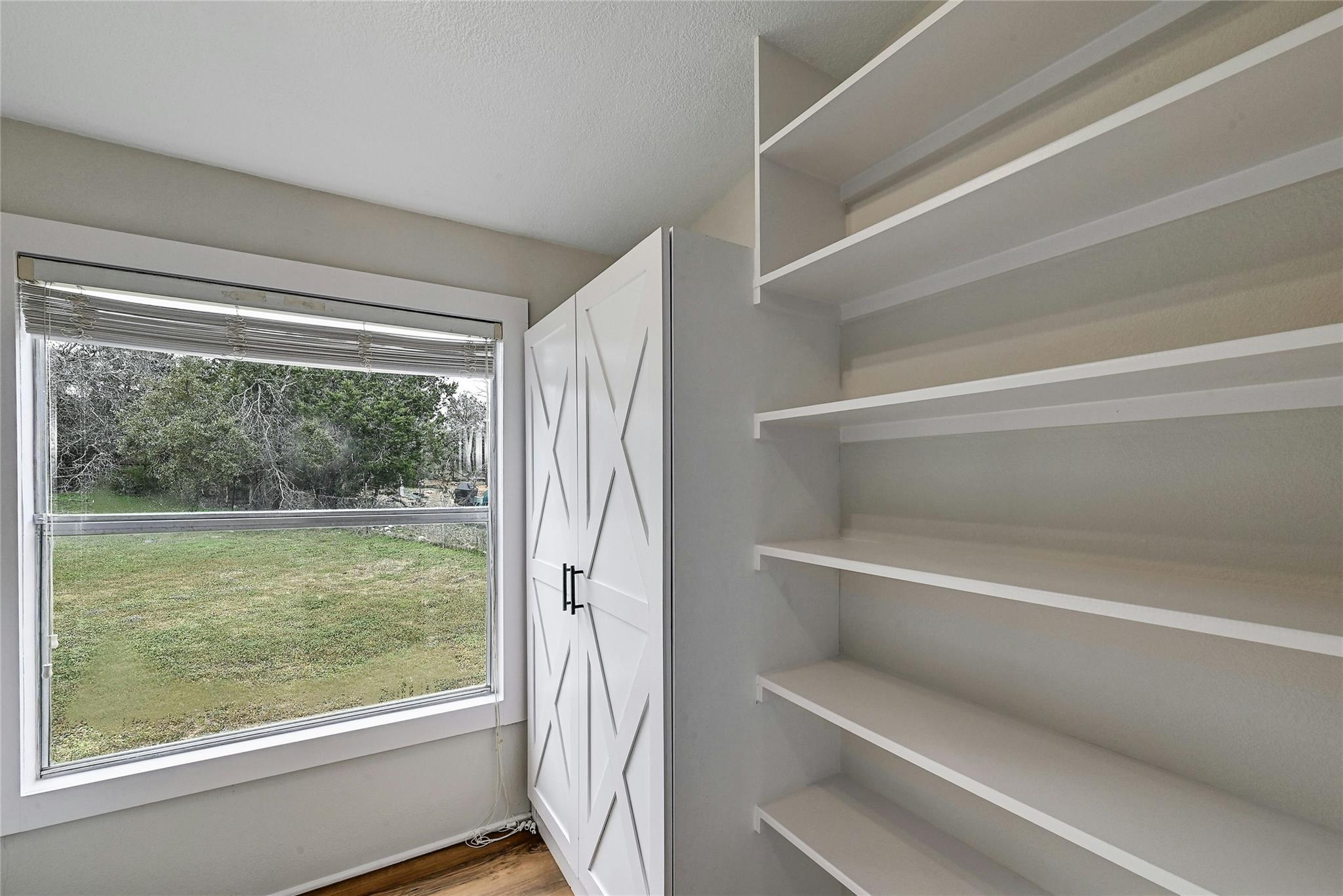 22515 Felicia Dr, Spicewood, TX 78669