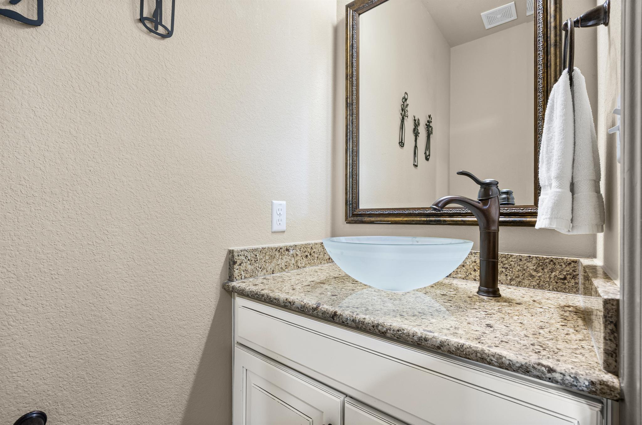 11901 Terraza Cir # 44, Austin, TX 78726