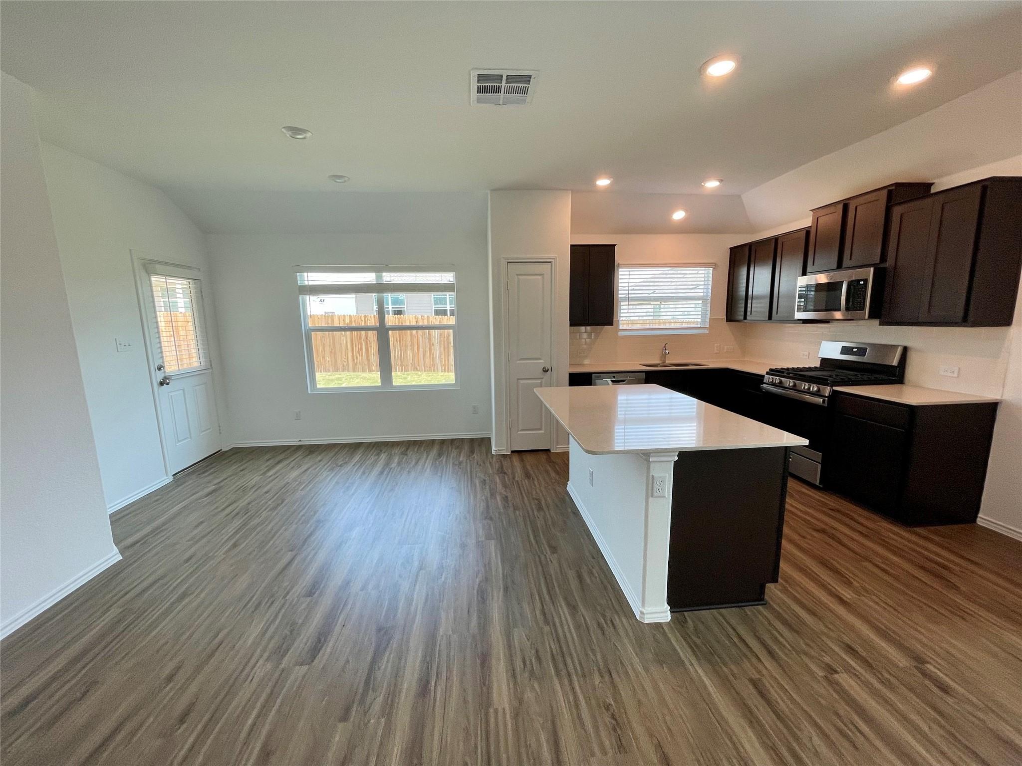 3208 Kenner Dr, Pflugerville, TX 78660