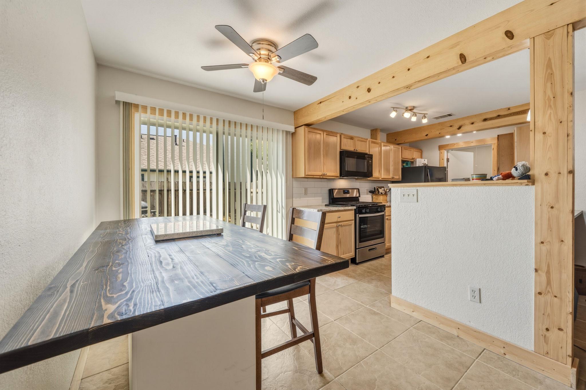 513 TEXAS Ave, Round Rock, TX 78664