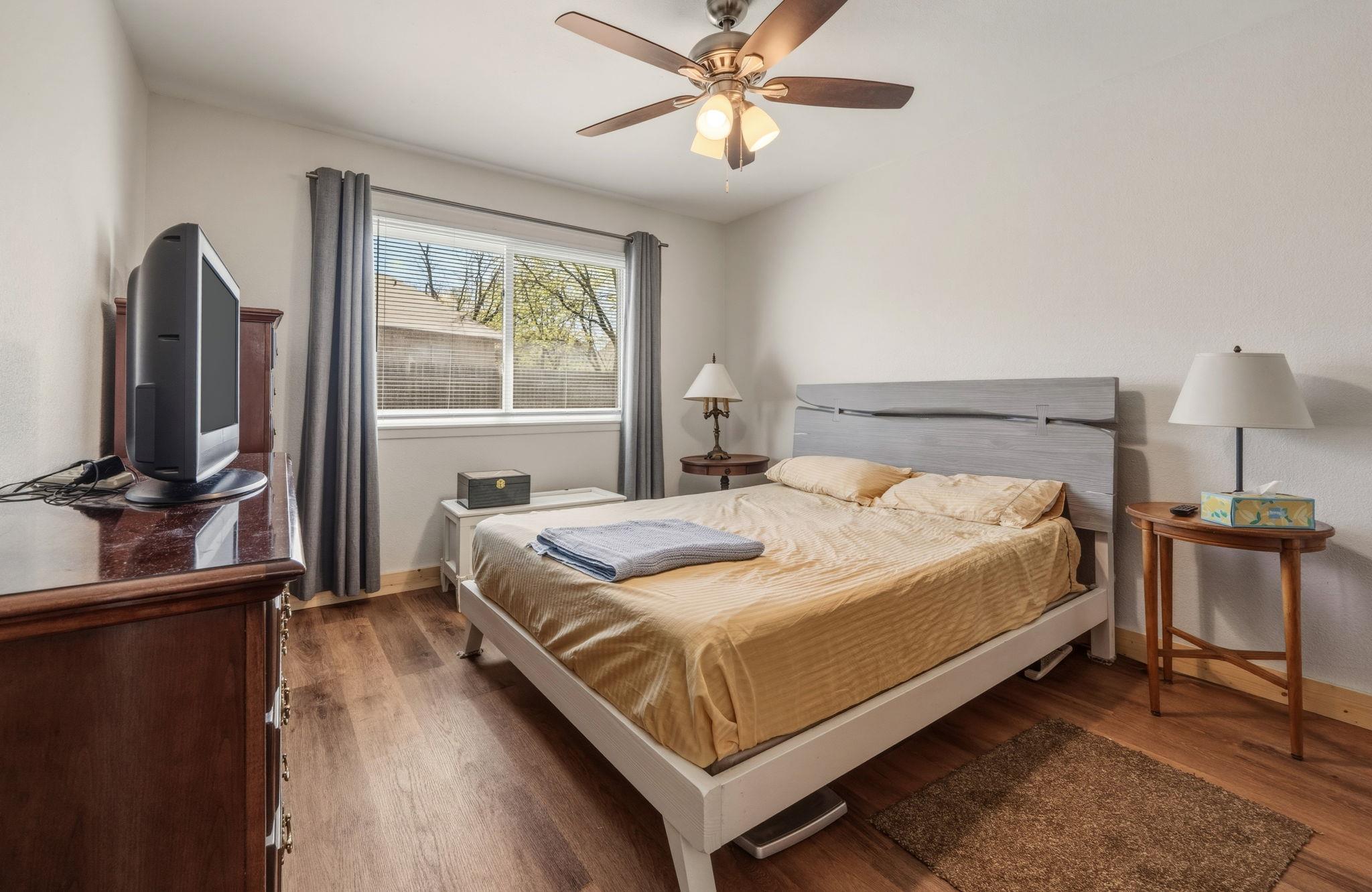 513 TEXAS Ave, Round Rock, TX 78664