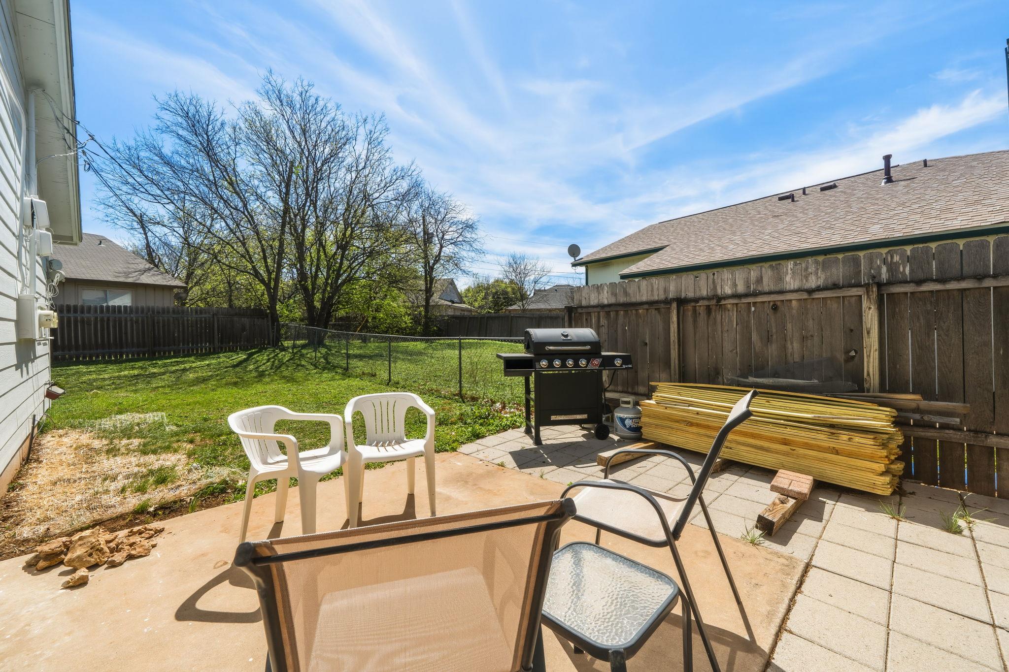 513 TEXAS Ave, Round Rock, TX 78664