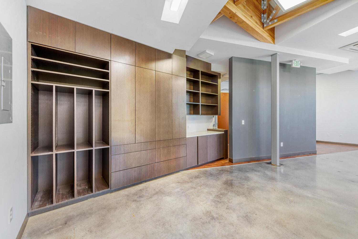 4910 W Highway 290 Highway # 210, Austin, TX 78735