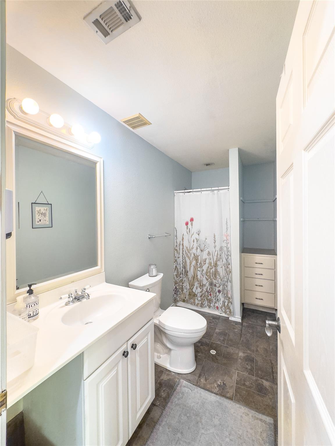 6700 Menchaca Rd # 1-J, Austin, TX 78745