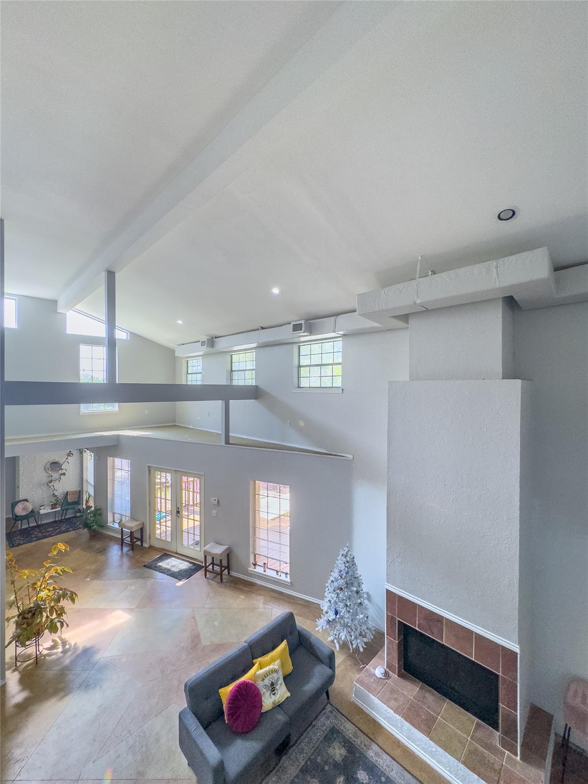 6700 Menchaca Rd # 1-J, Austin, TX 78745