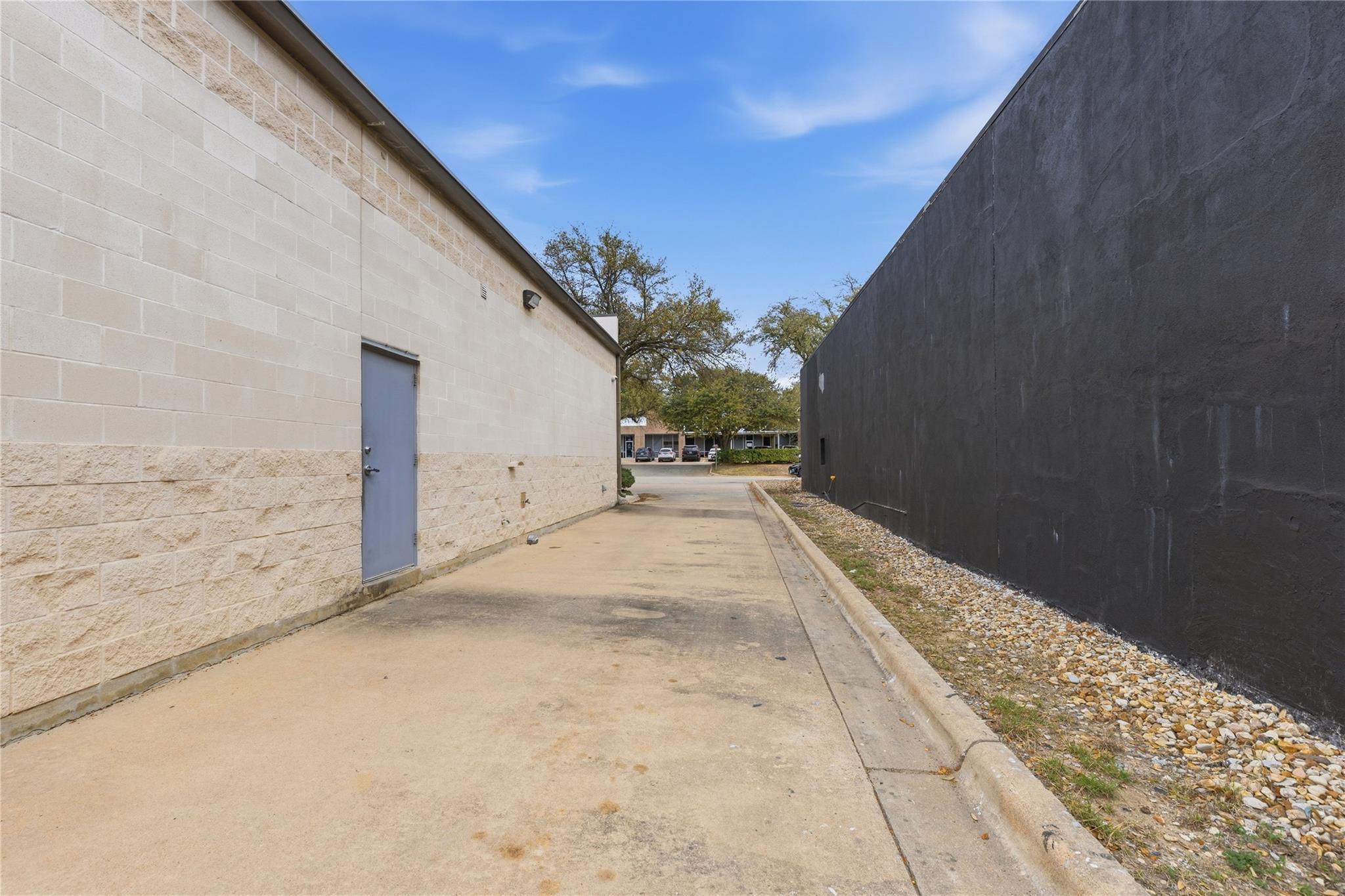 4603 Commercial Park Dr, Austin, TX 78724