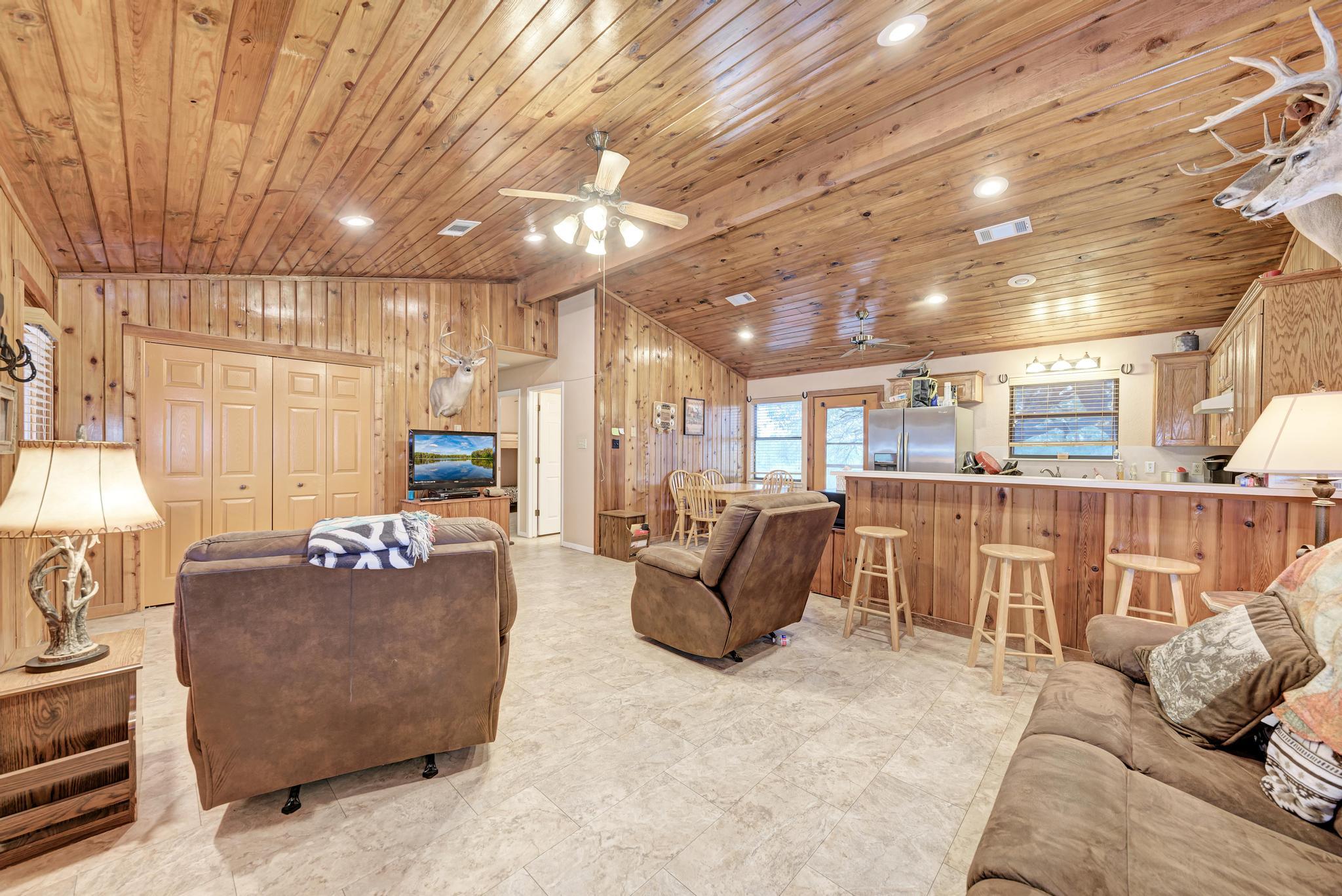 1218 Private Road 1377, Lampasas, TX 76550