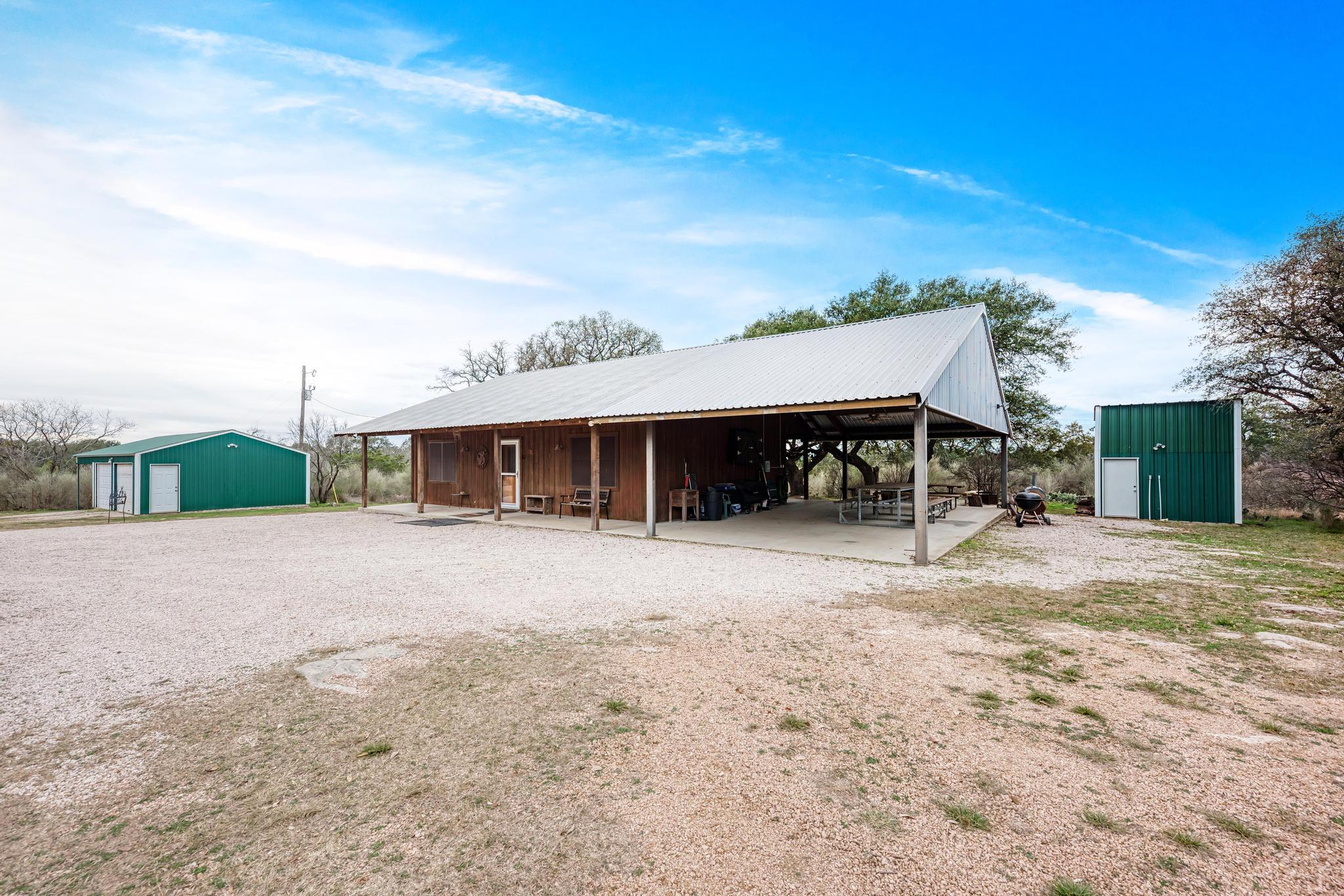 1218 Private Road 1377, Lampasas, TX 76550