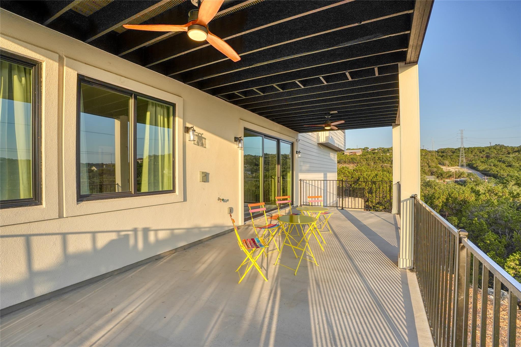 7002 Deepwood Dr, Lago Vista, TX 78645