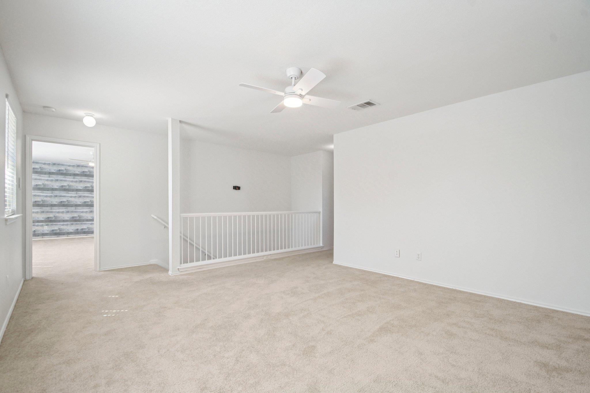 217 Killian Loop, Hutto, TX 78634