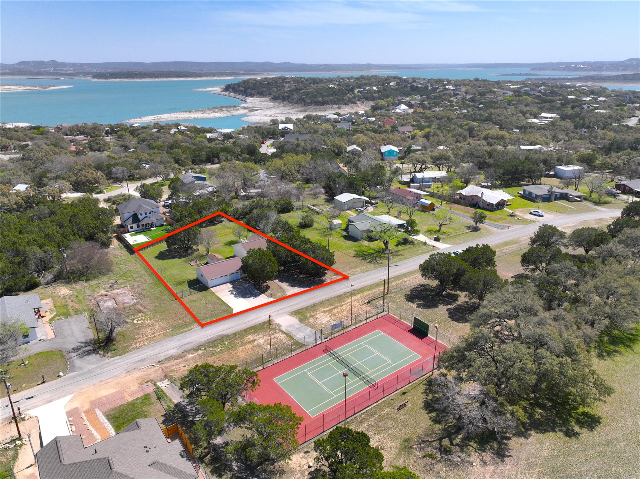 2872 Lakeview Dr, Canyon Lake, TX 78133