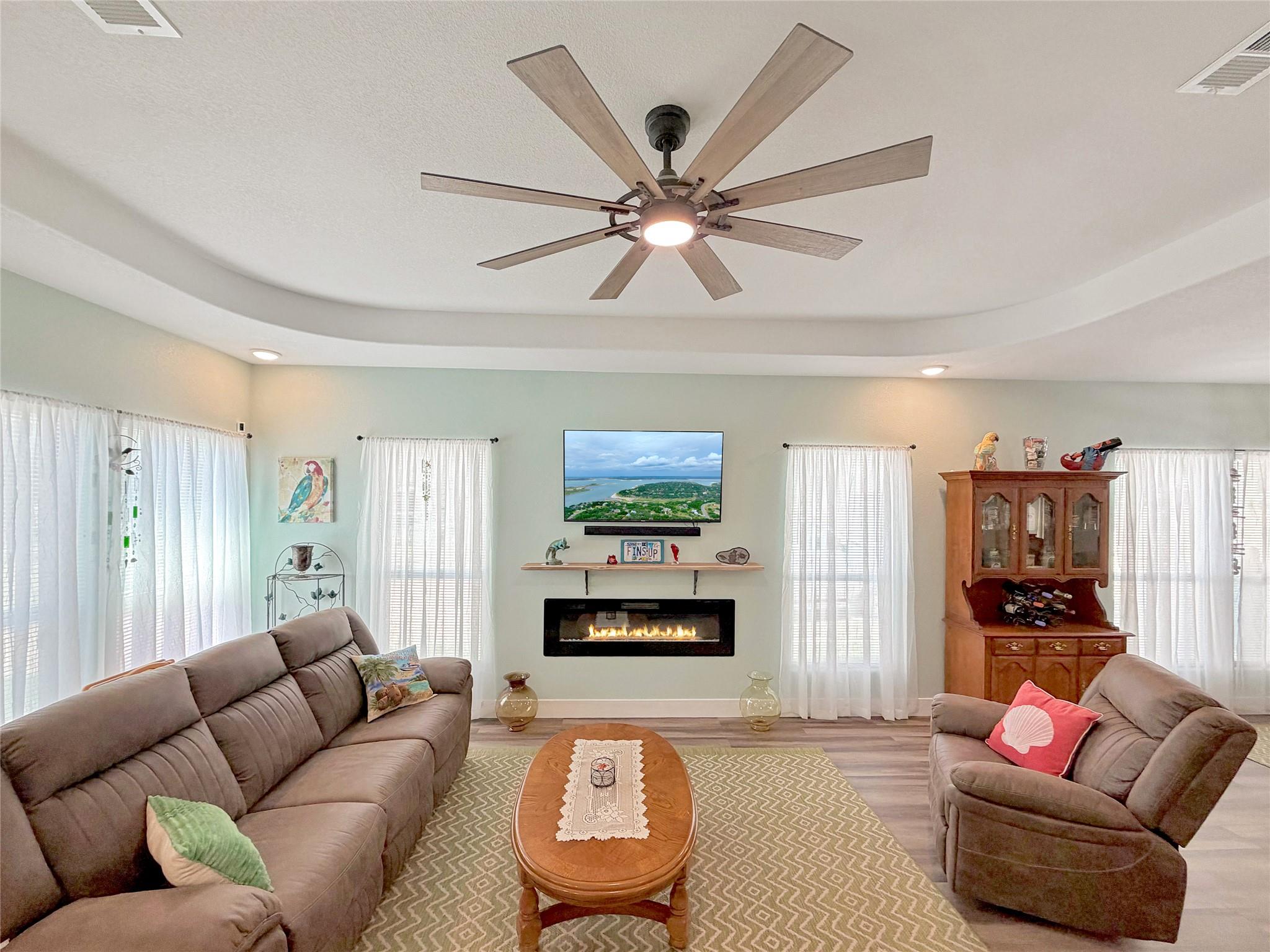 2872 Lakeview Dr, Canyon Lake, TX 78133