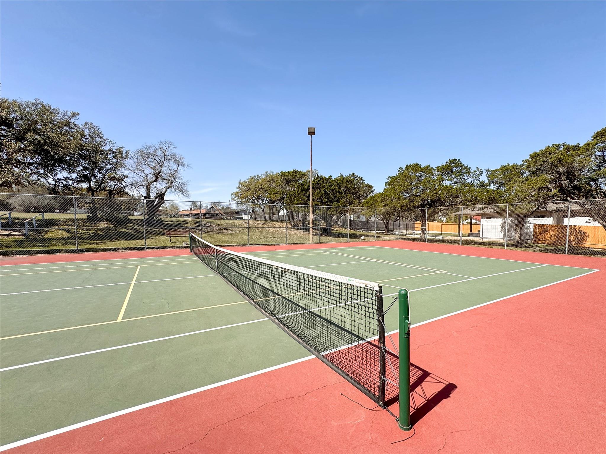 2872 Lakeview Dr, Canyon Lake, TX 78133