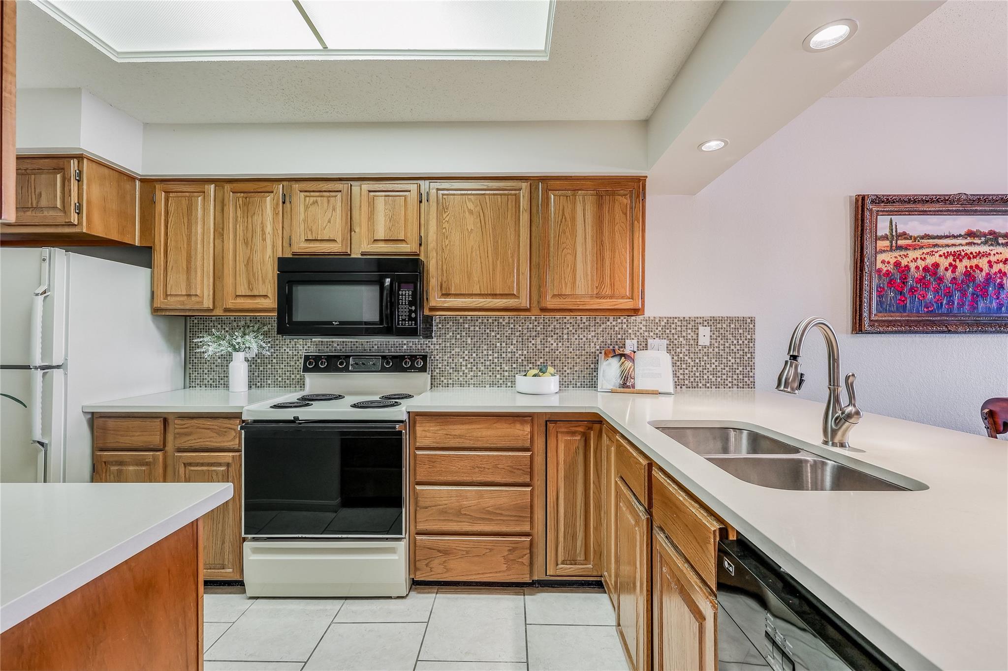 3404 American Dr # 3224, Lago Vista, TX 78645