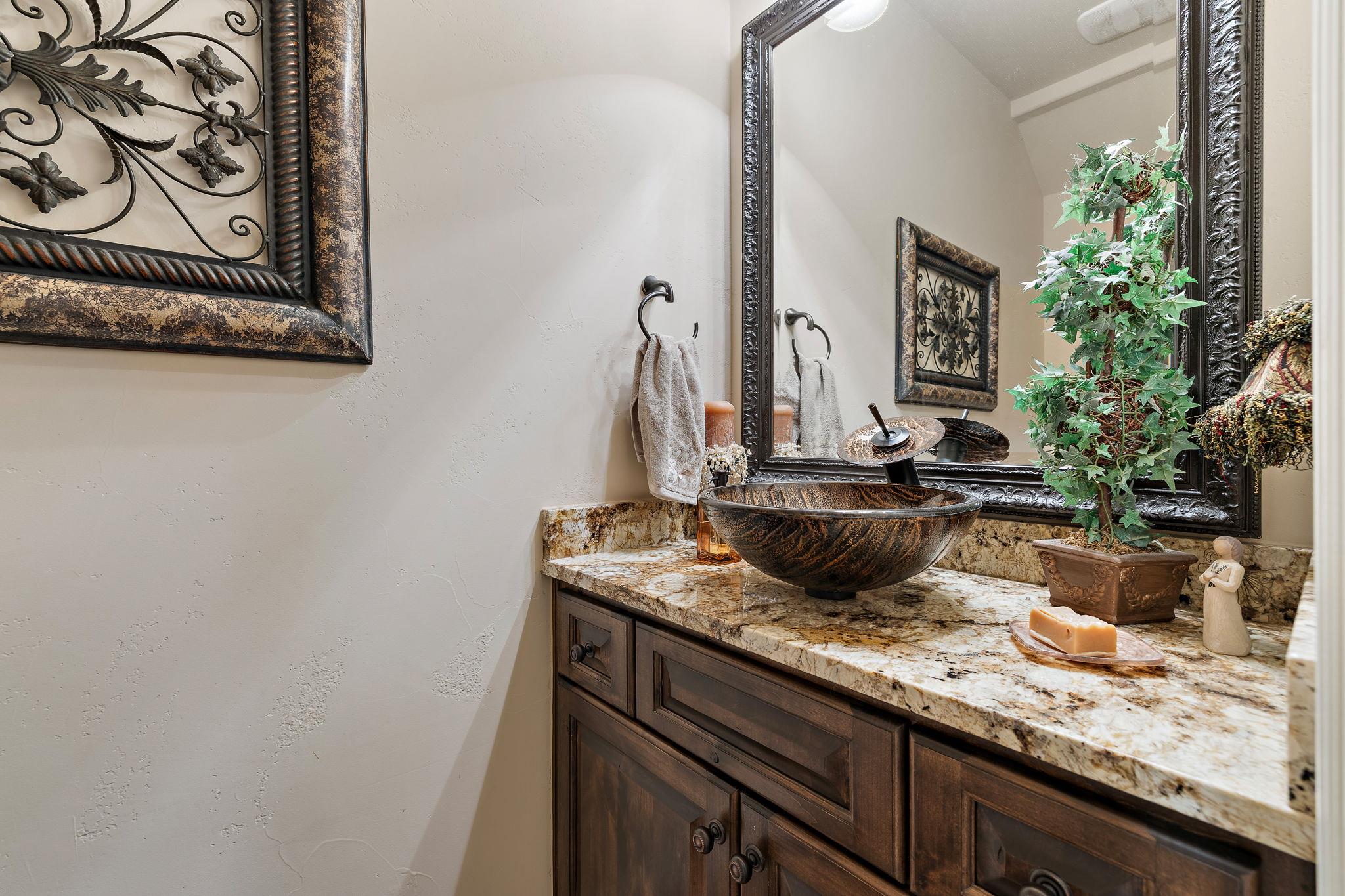 103 Buffalo Trl, Liberty Hill, TX 78642