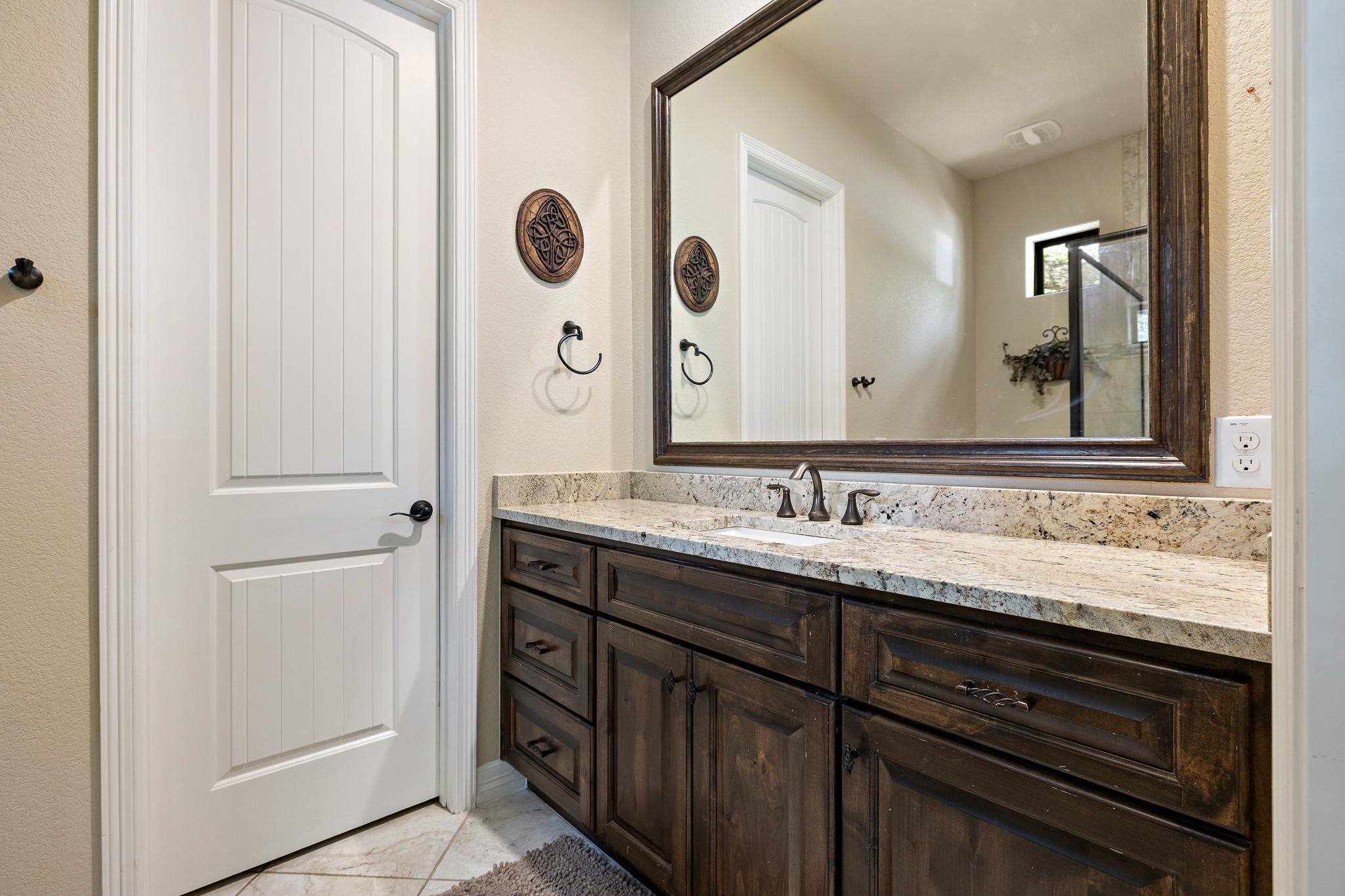 103 Buffalo Trl, Liberty Hill, TX 78642