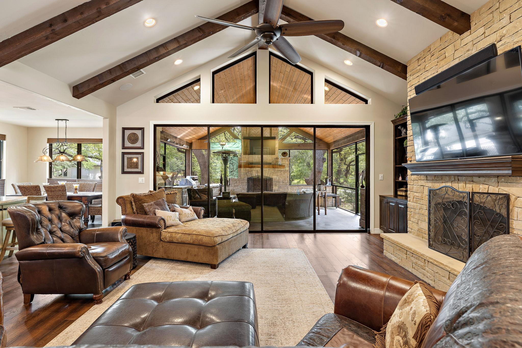 103 Buffalo Trl, Liberty Hill, TX 78642