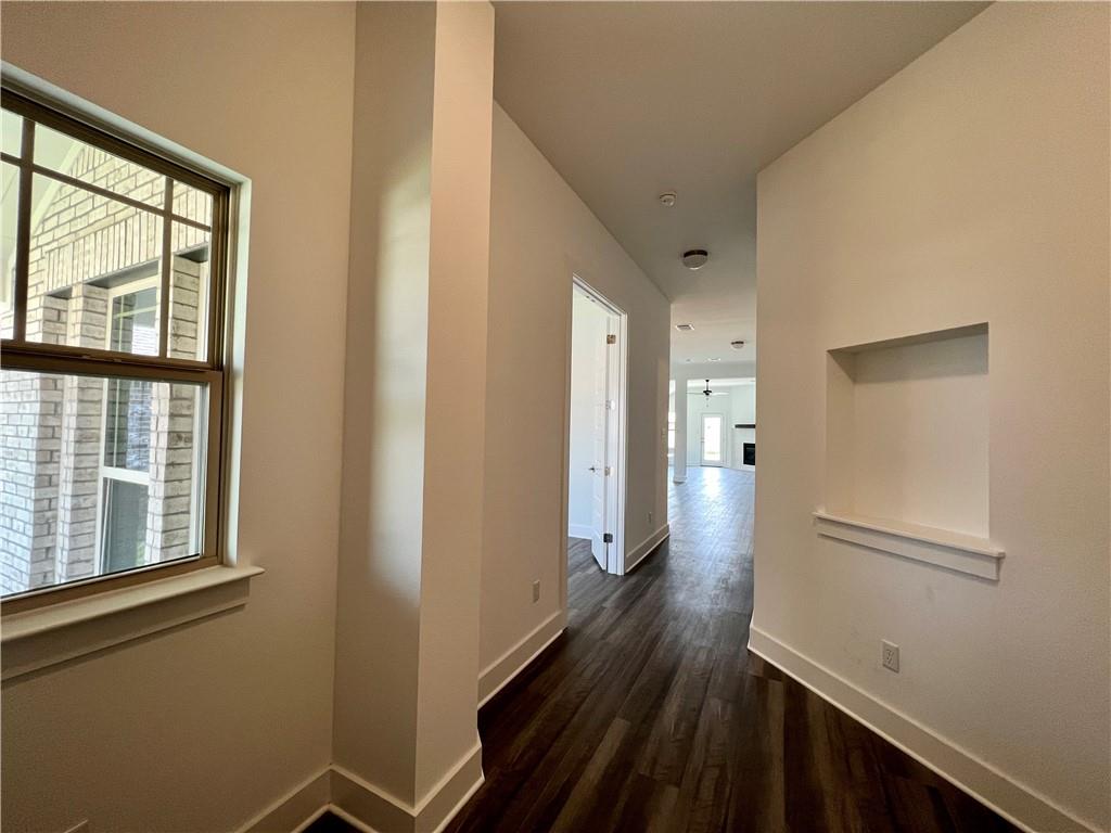 577 Elm Green St, Hutto, TX 78634