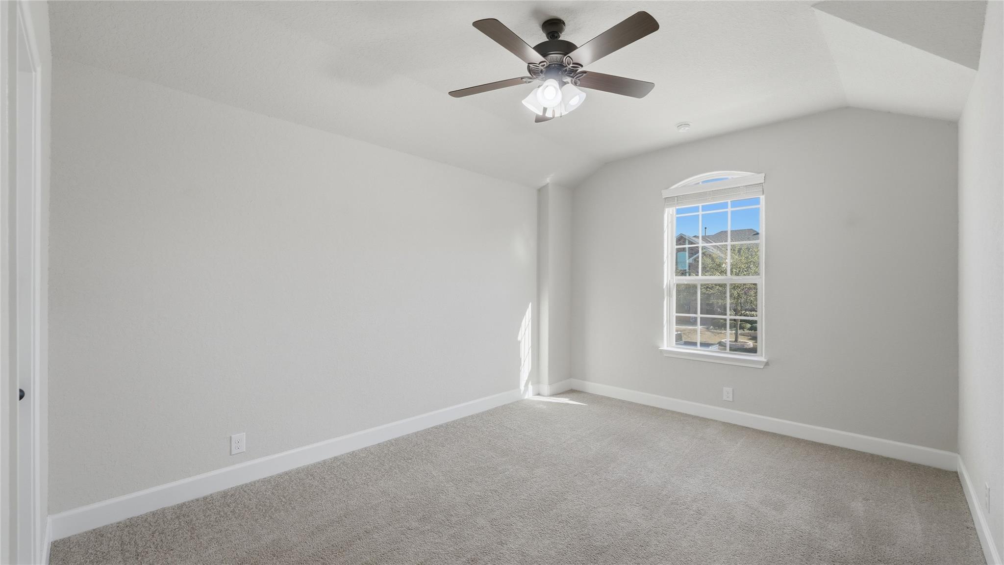 1143 Roaring Fls, New Braunfels, TX 78132