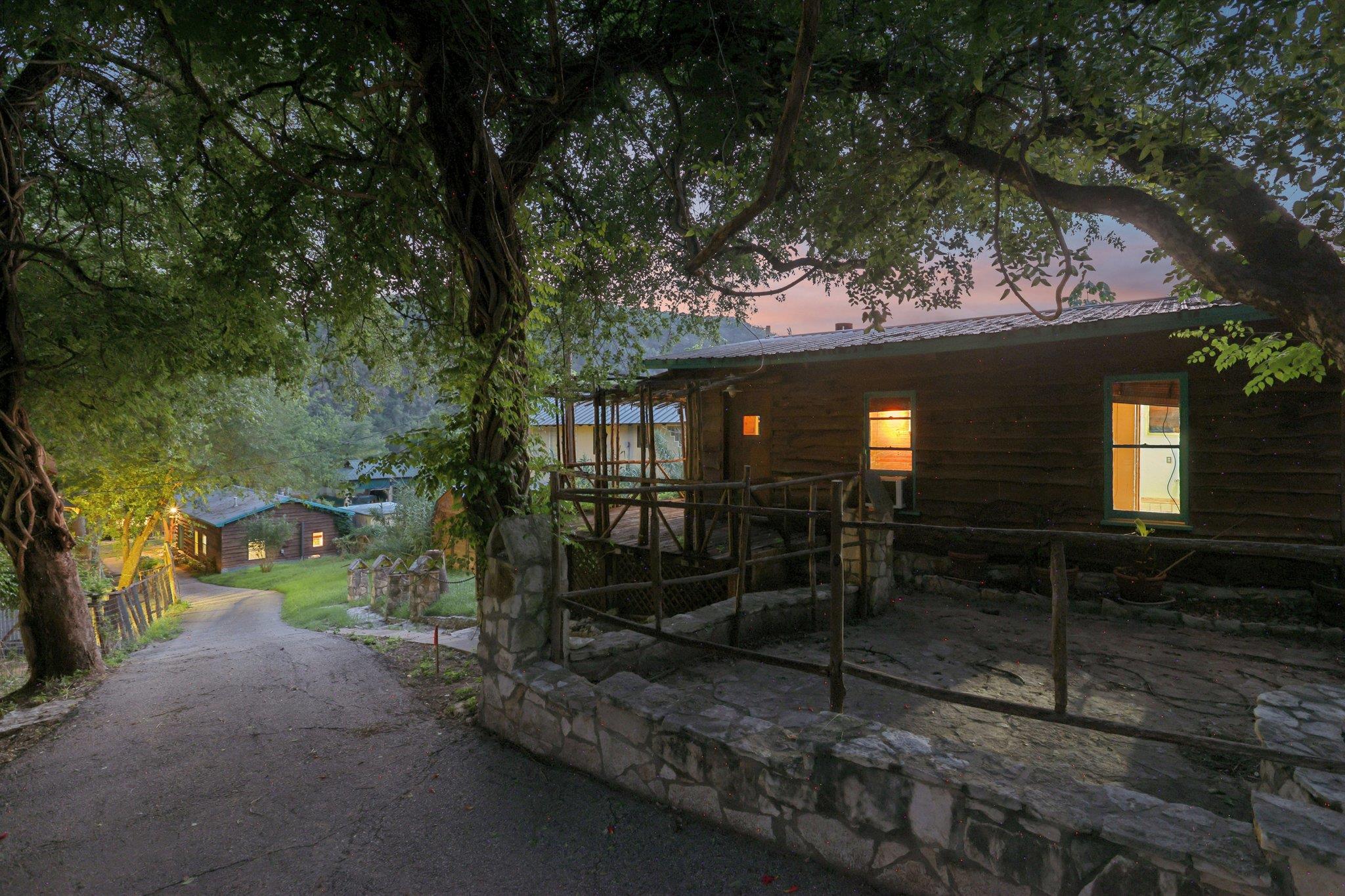 12811 River Bend St, Austin, TX 78732