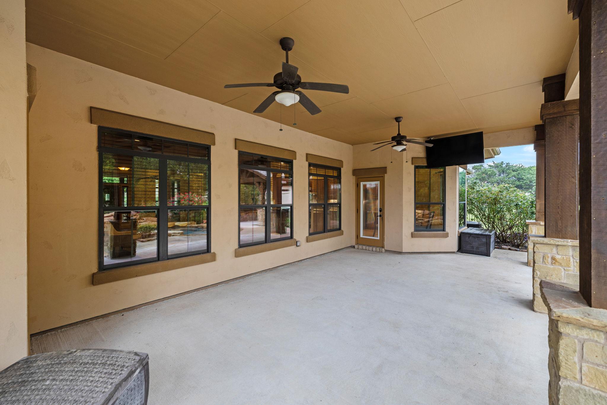 803 Pheasant Mdw, Liberty Hill, TX 78642