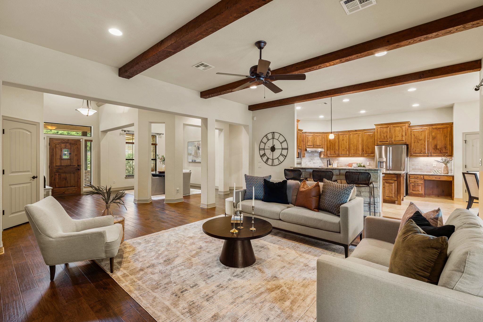 803 Pheasant Mdw, Liberty Hill, TX 78642