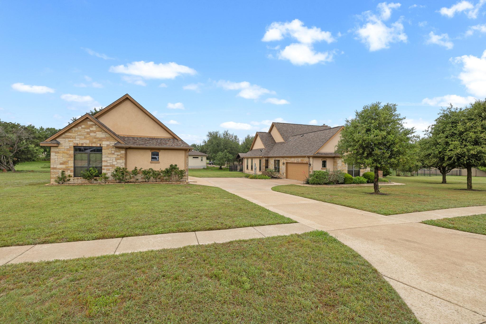 803 Pheasant Mdw, Liberty Hill, TX 78642