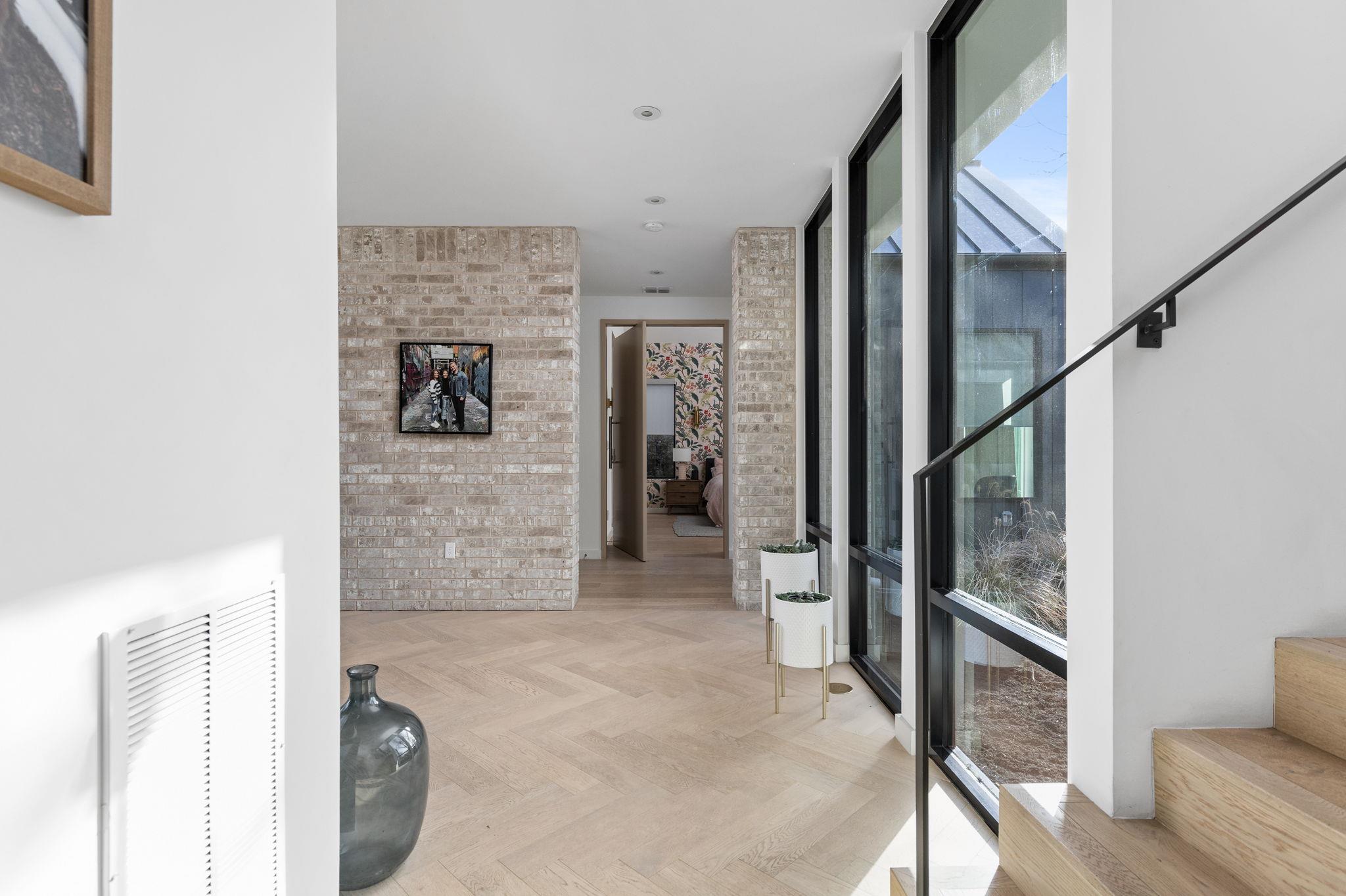 7502 Saint Louis St, Austin, TX 78757