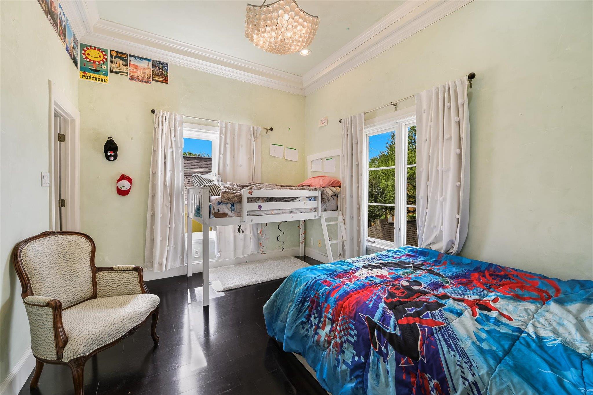 504 Sunny Ln, Austin, TX 78704