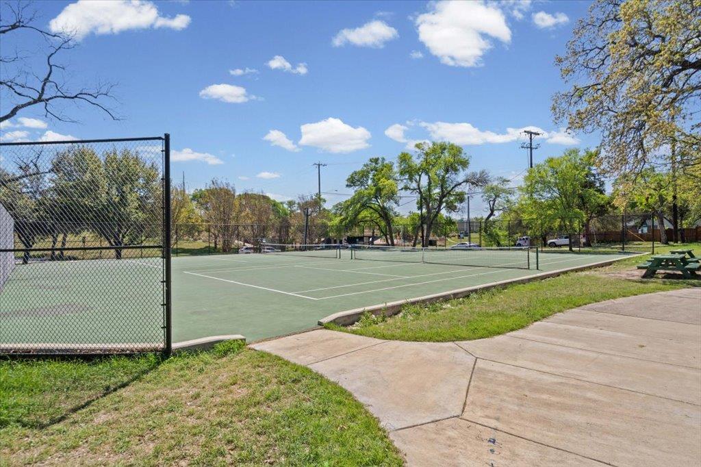 2208 Enfield Rd # 107, Austin, TX 78703