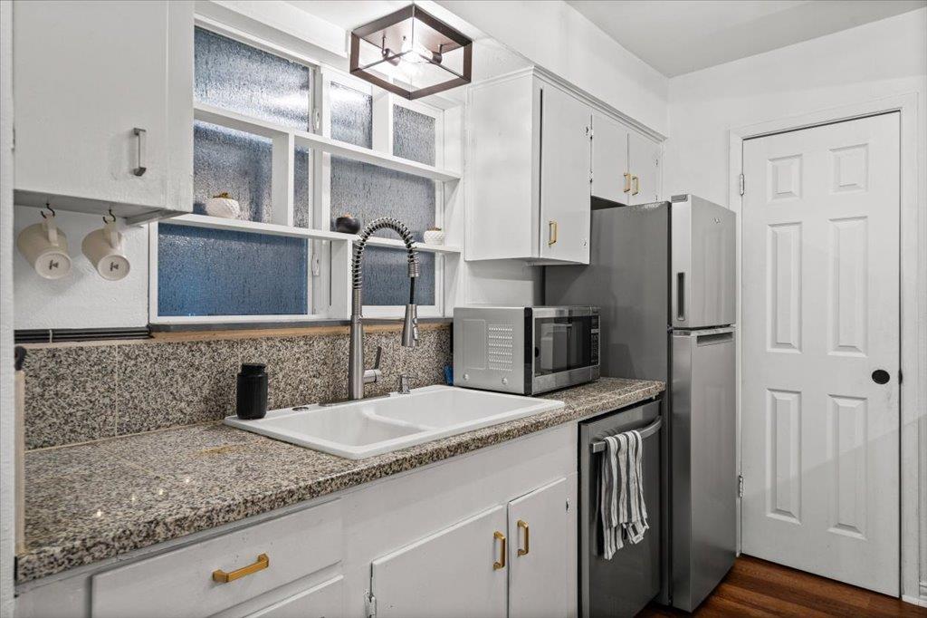 2208 Enfield Rd # 107, Austin, TX 78703