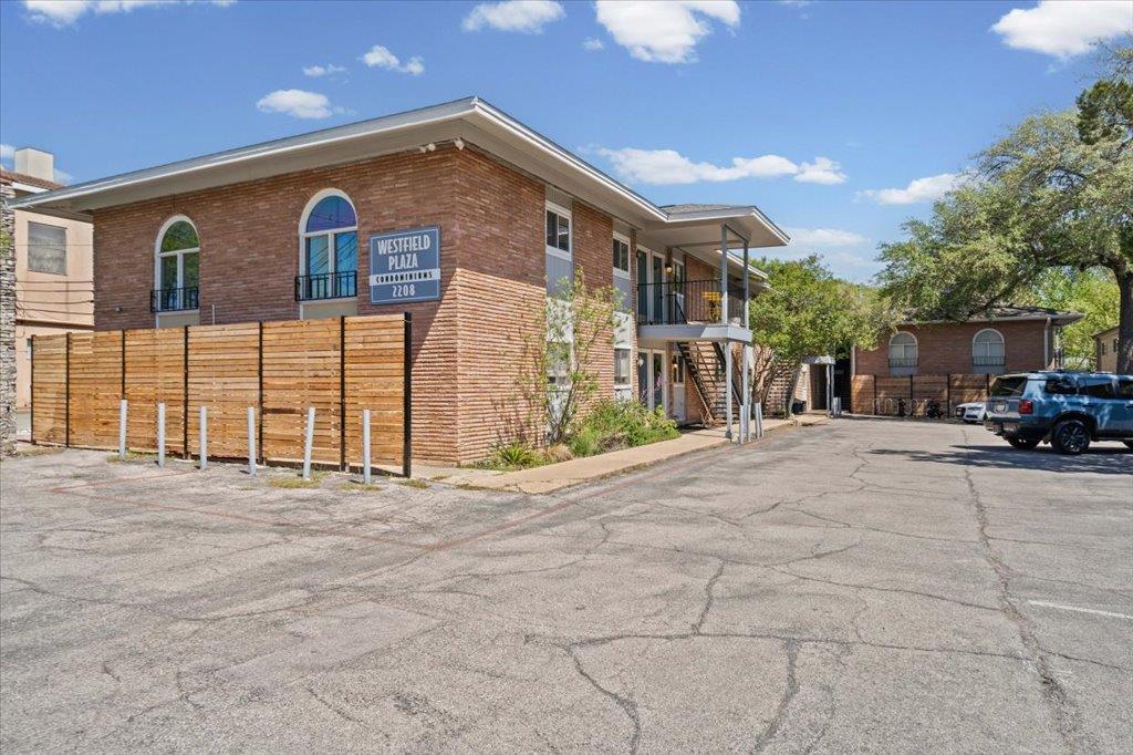 2208 Enfield Rd # 107, Austin, TX 78703